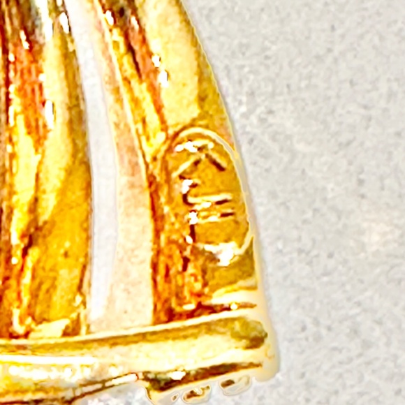 Jewelry, Vintage Kenneth Jay Lane (KJL) Fan-shaped Rhinestone Earrings - Picture 3 of 4